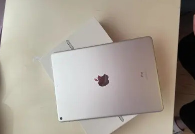 2024年的苹果air平板128g国行WiFi版 2024年的苹果air平板128g国行WiFi版