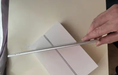 2024年的苹果air平板128g国行WiFi版 2024年的苹果air平板128g国行WiFi版