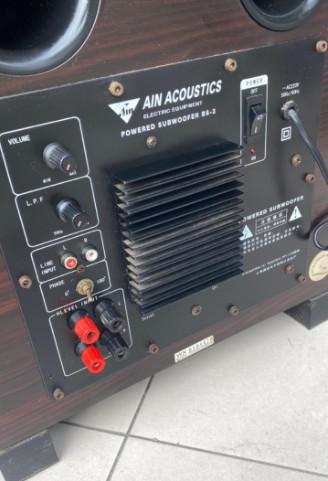 转让一台有源低音炮,成色非常好,低音喇叭12寸 转让一台有源低音炮,成色非常好,低音喇叭12寸